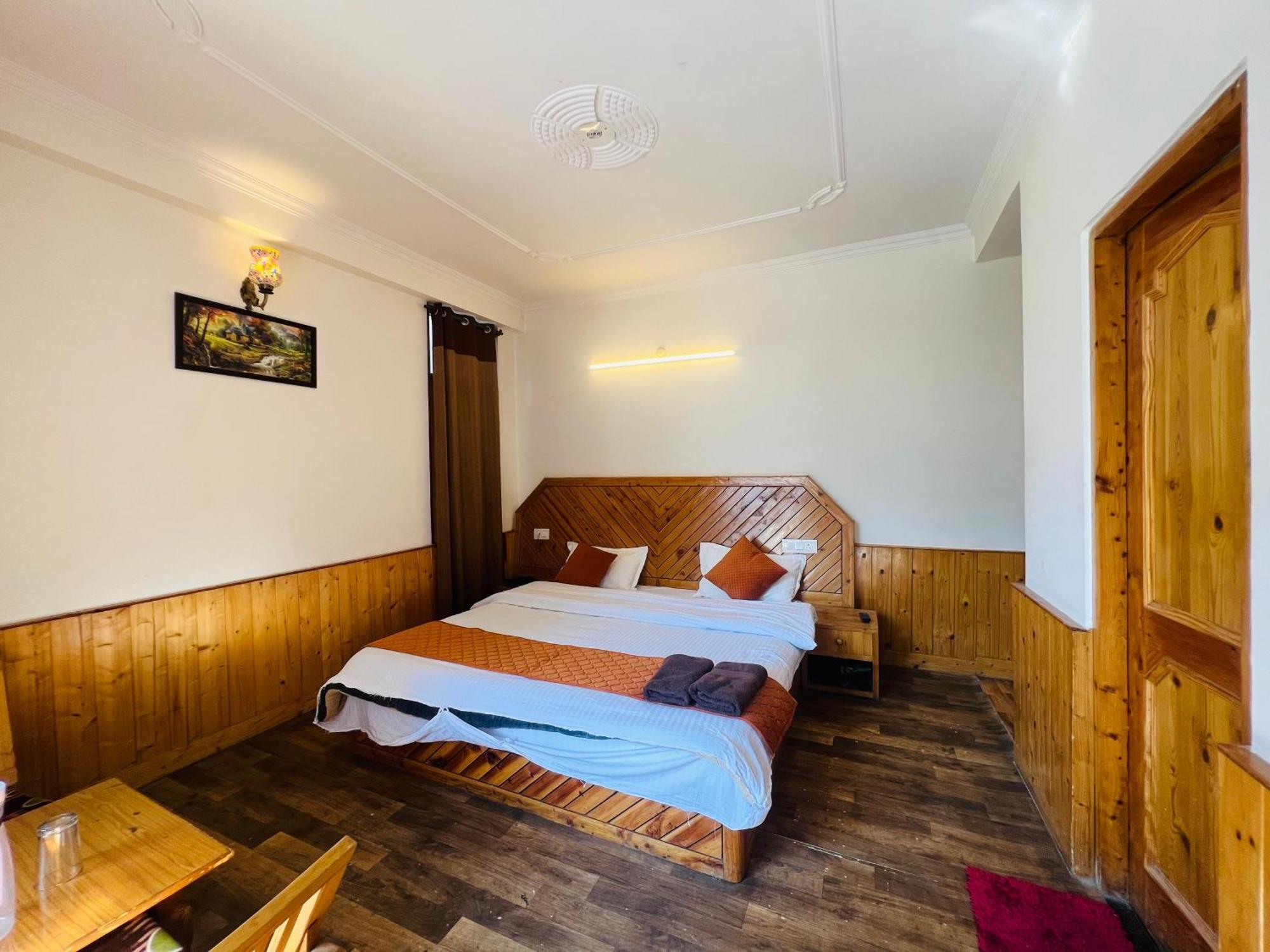 Zen Villa Manāli Exteriör bild