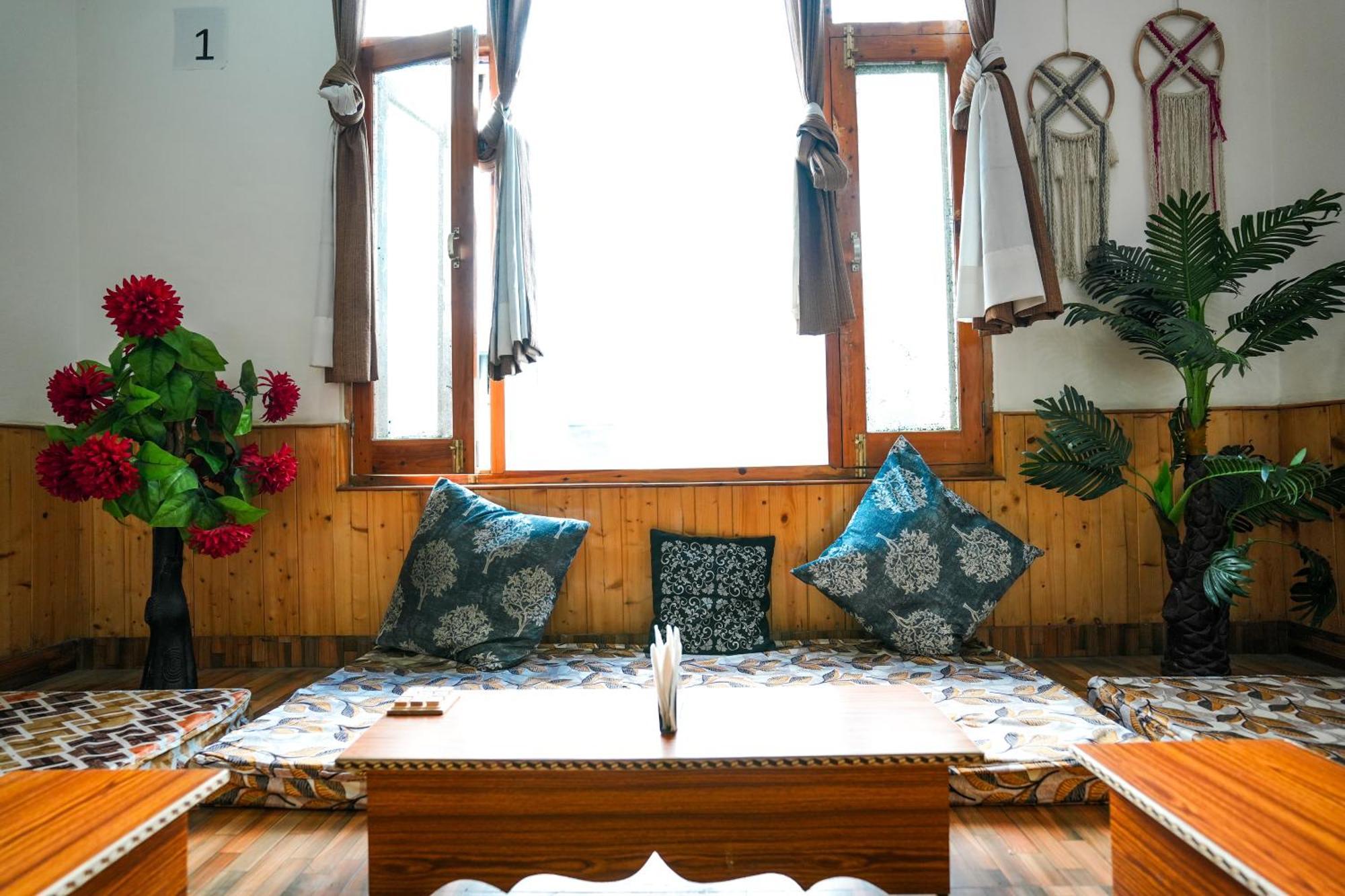 Zen Villa Manāli Exteriör bild