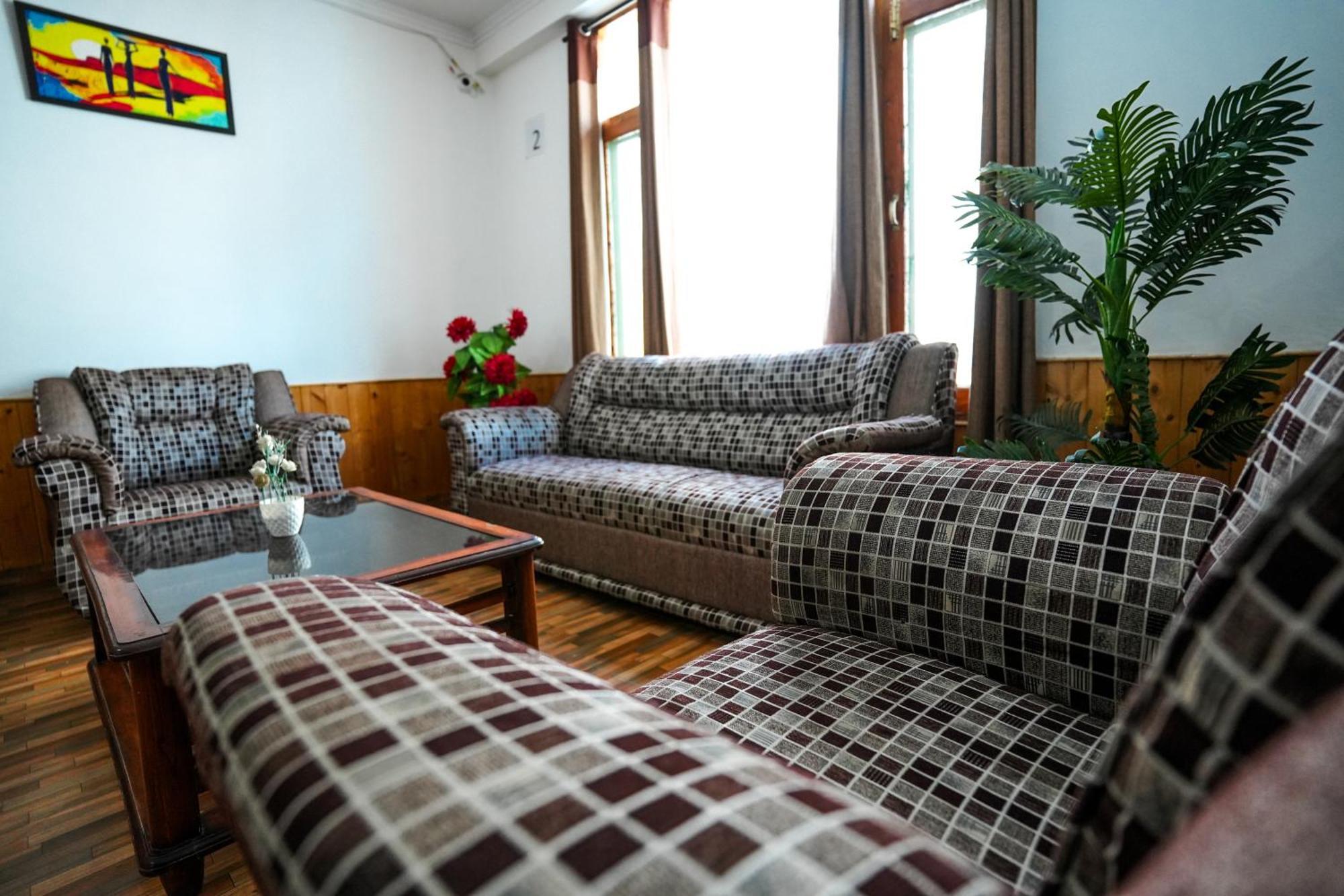 Zen Villa Manāli Exteriör bild