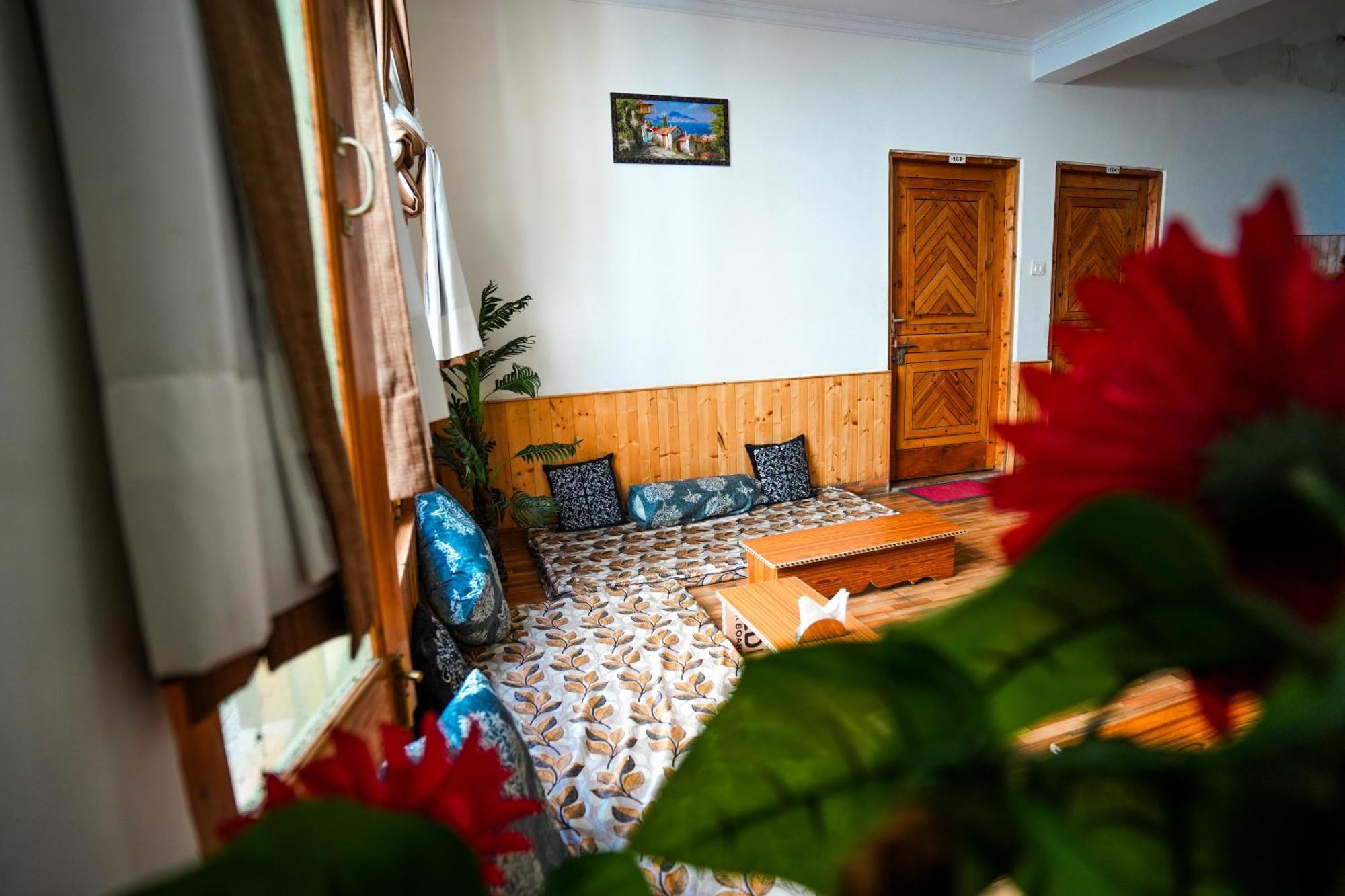 Zen Villa Manāli Exteriör bild