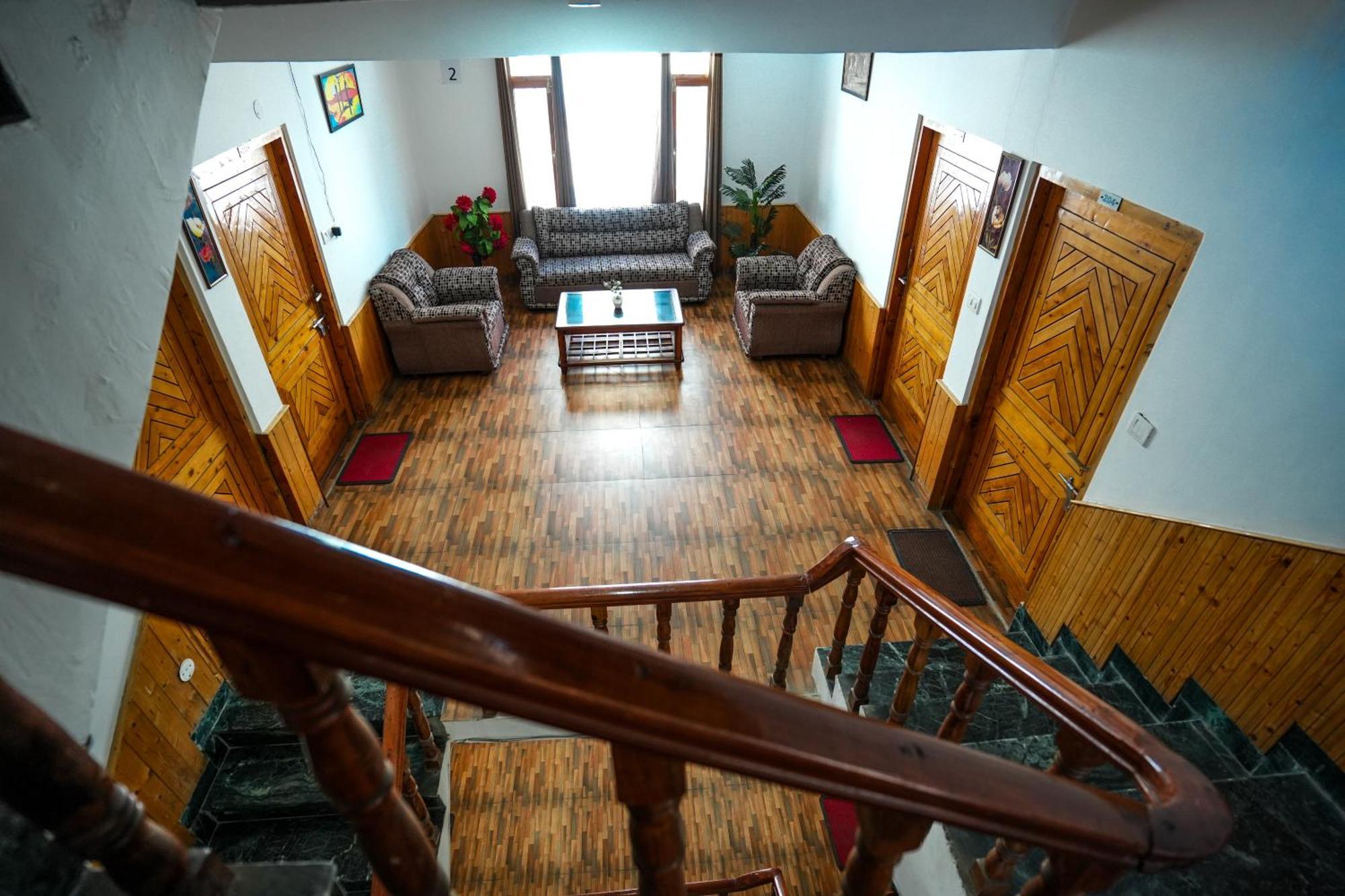 Zen Villa Manāli Exteriör bild