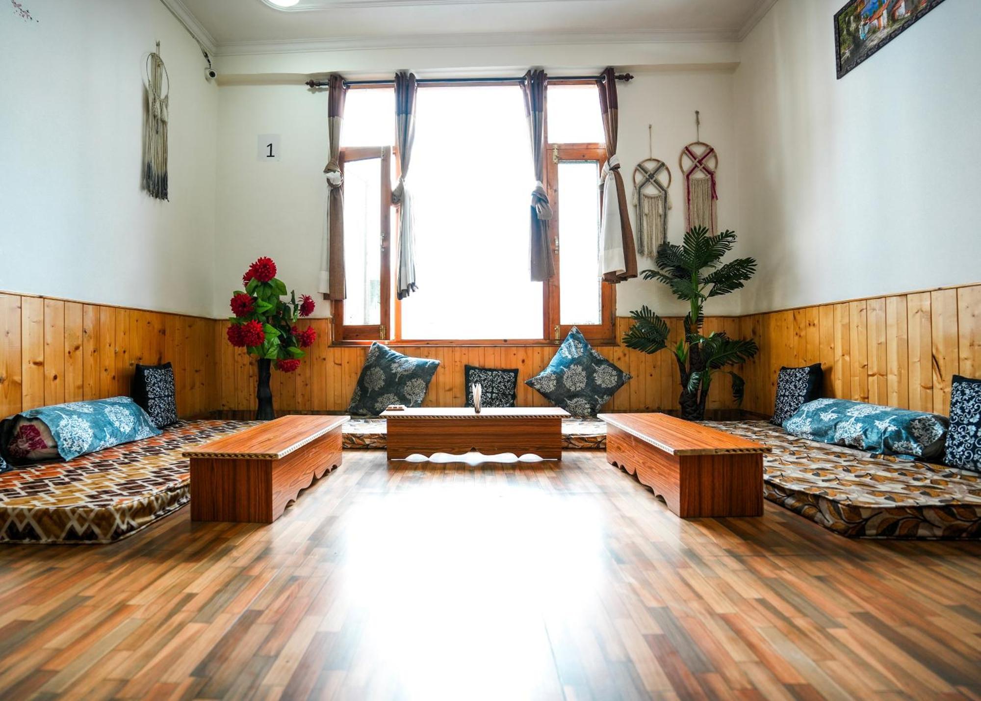 Zen Villa Manāli Exteriör bild